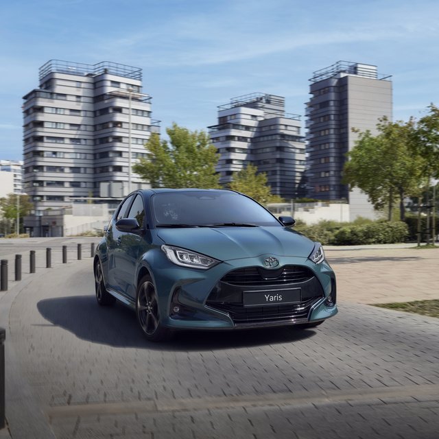Toyota Yaris € 2.000,- extra inruilwaarde