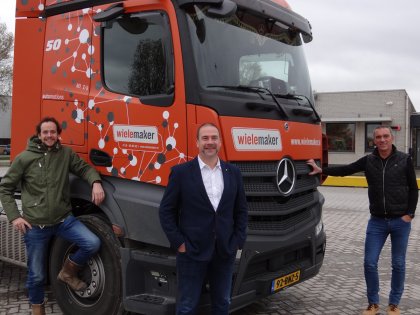 Wielemaker rijdt al vijftig jaar Mercedes-Benz